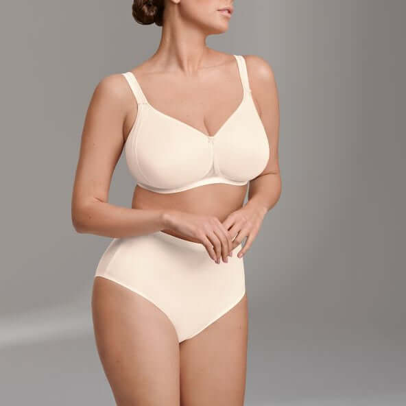 Braga alta Anita 1343 Essential